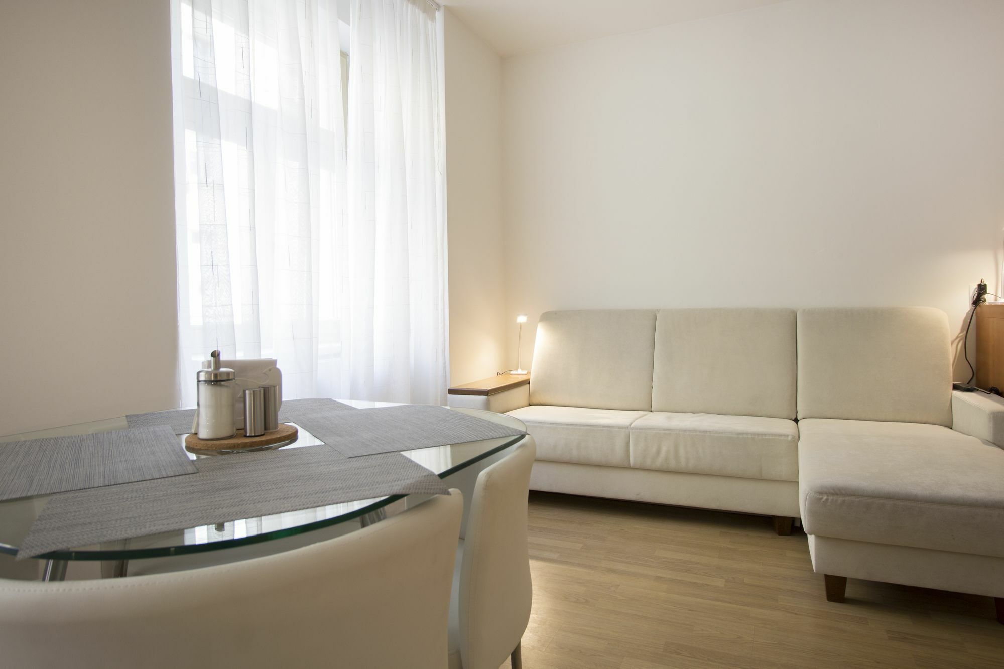 Luxurious Apartment Near Prague Castle Exteriör bild